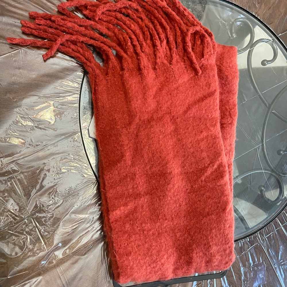 Women scarf